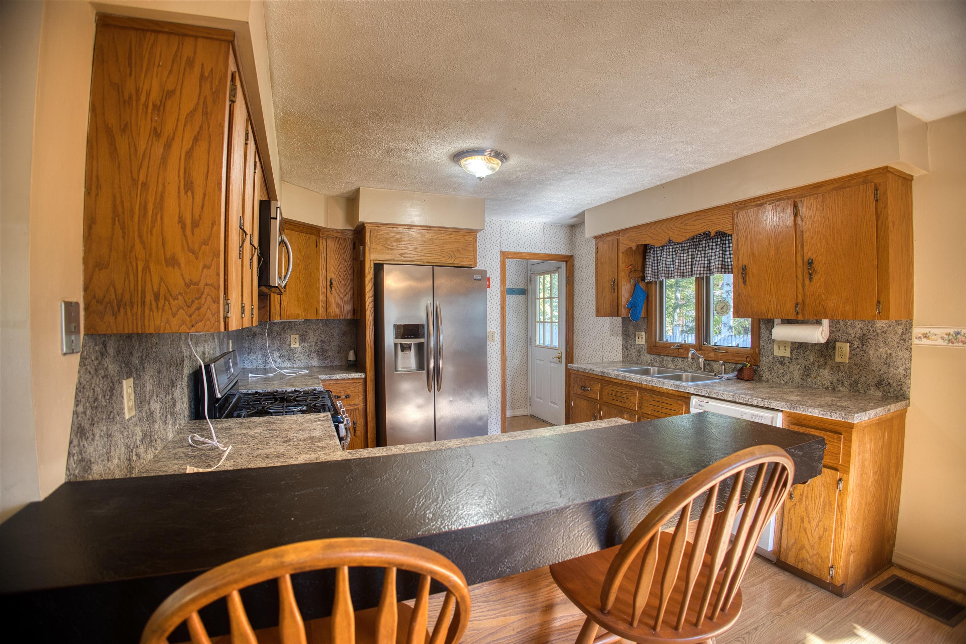 10 Dore Street Ossipee, NH 03814 - Photo 10 of 44