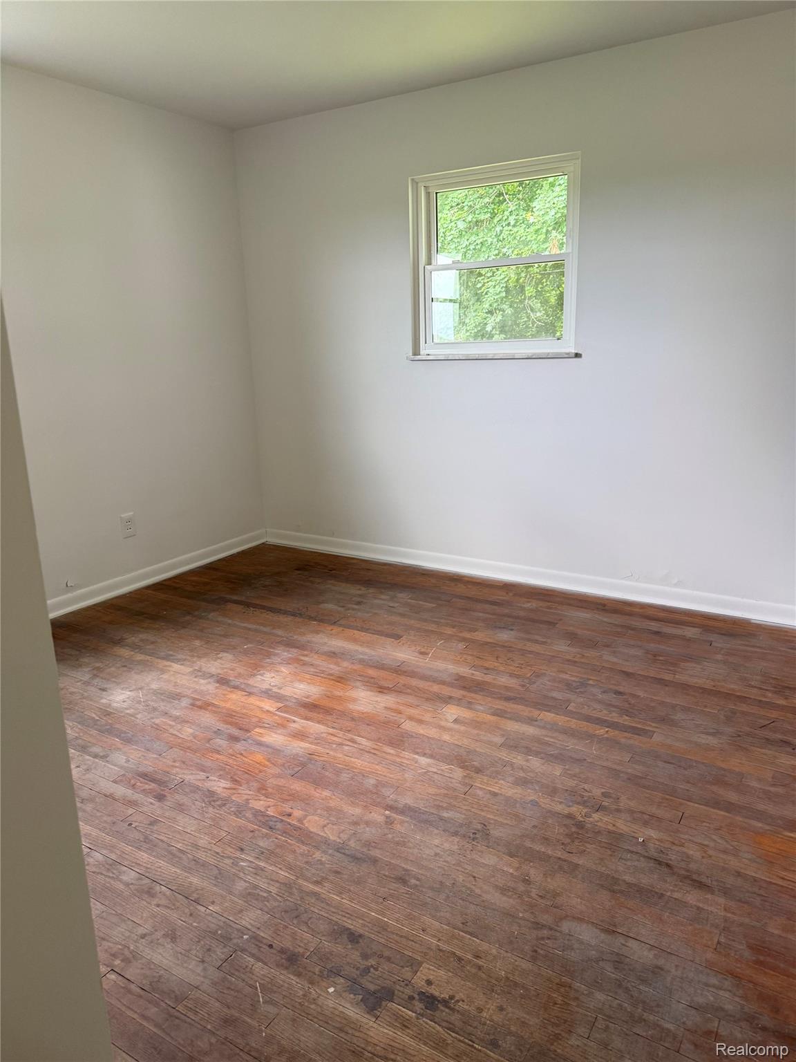 5395 Oak Grove Road Howell, MI 48855 - Photo 12 of 15 IMG_1771.jpeg