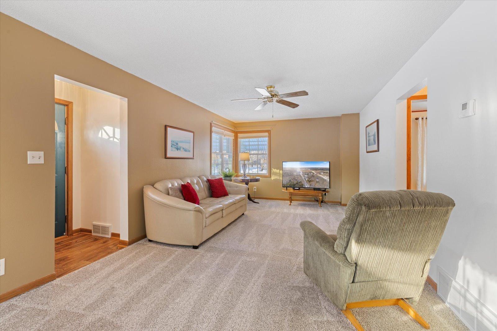 3394 Bunker Road Hibbing, MN 55746 - Photo 18 of 48