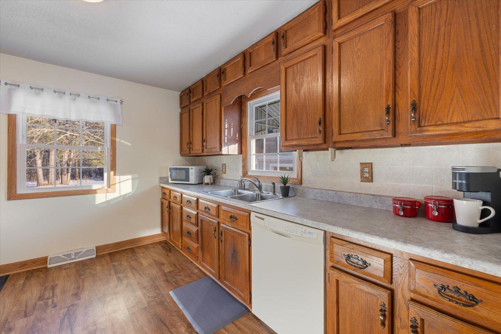 3394 Bunker Road Hibbing, MN 55746 - Photo 22 of 48