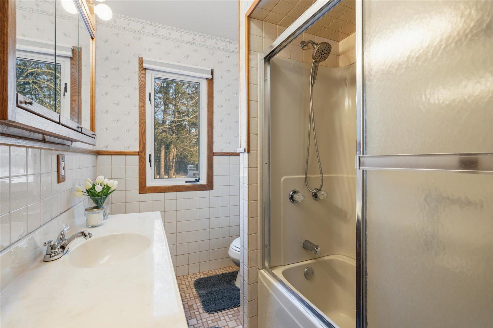 3394 Bunker Road Hibbing, MN 55746 - Photo 31 of 48