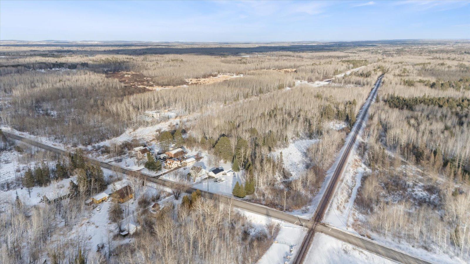 3394 Bunker Road Hibbing, MN 55746 - Photo 9 of 48