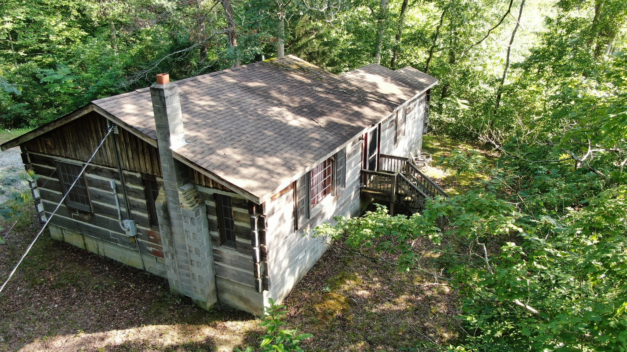 399 Coaling Road Charlotte, TN 37036 - Photo 6 of 32 a view of a house with a yard