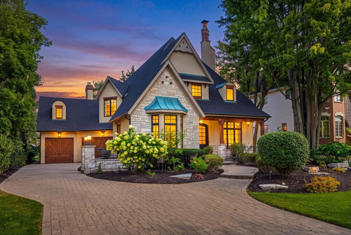 849 East Hillside Road Naperville, IL 60540 - Photo 1 of 53 Gallery Image 1