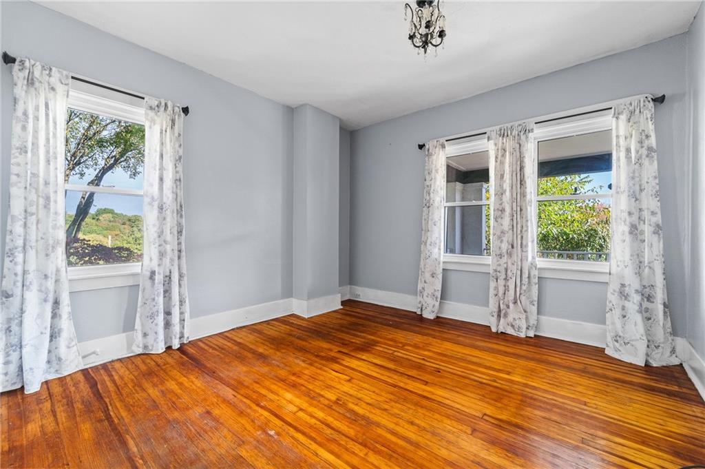 221 Cochran Road Pittsburgh, PA 15228 - Photo 19 of 46 Gallery Image 19
