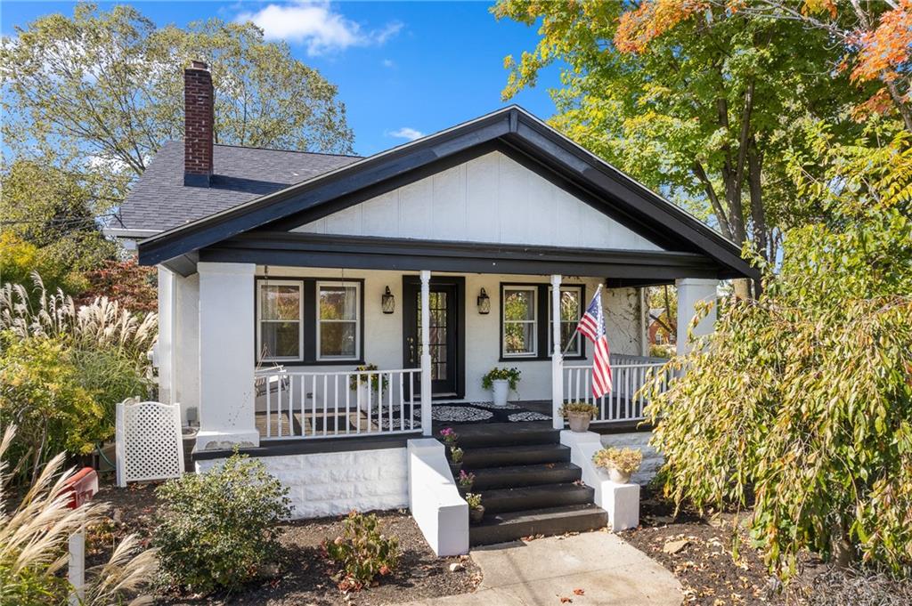 221 Cochran Road Pittsburgh, PA 15228 - Photo 2 of 46 Gallery Image 2