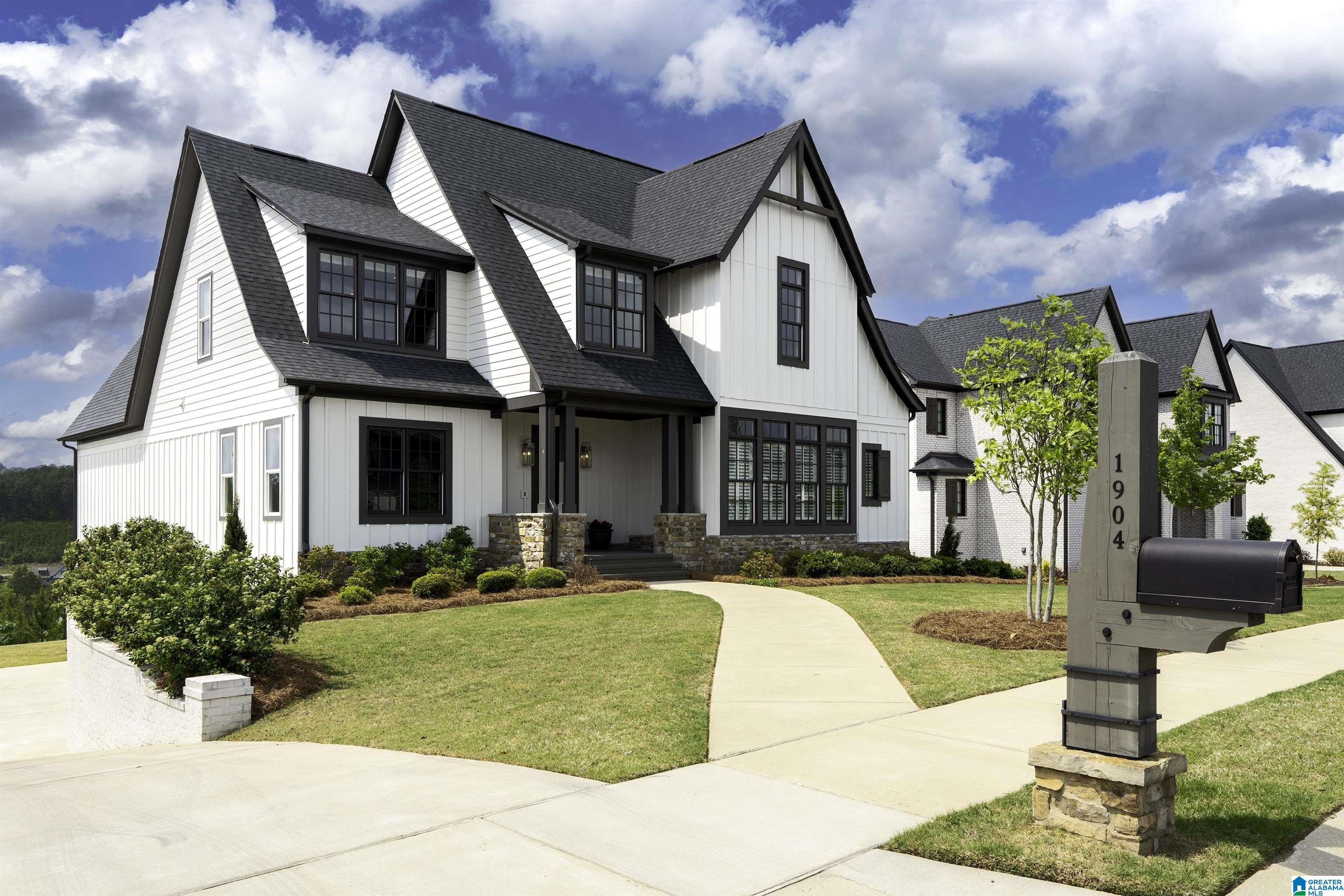 1904 Blackridge Road Birmingham, AL 35244 - Photo 4 of 86
