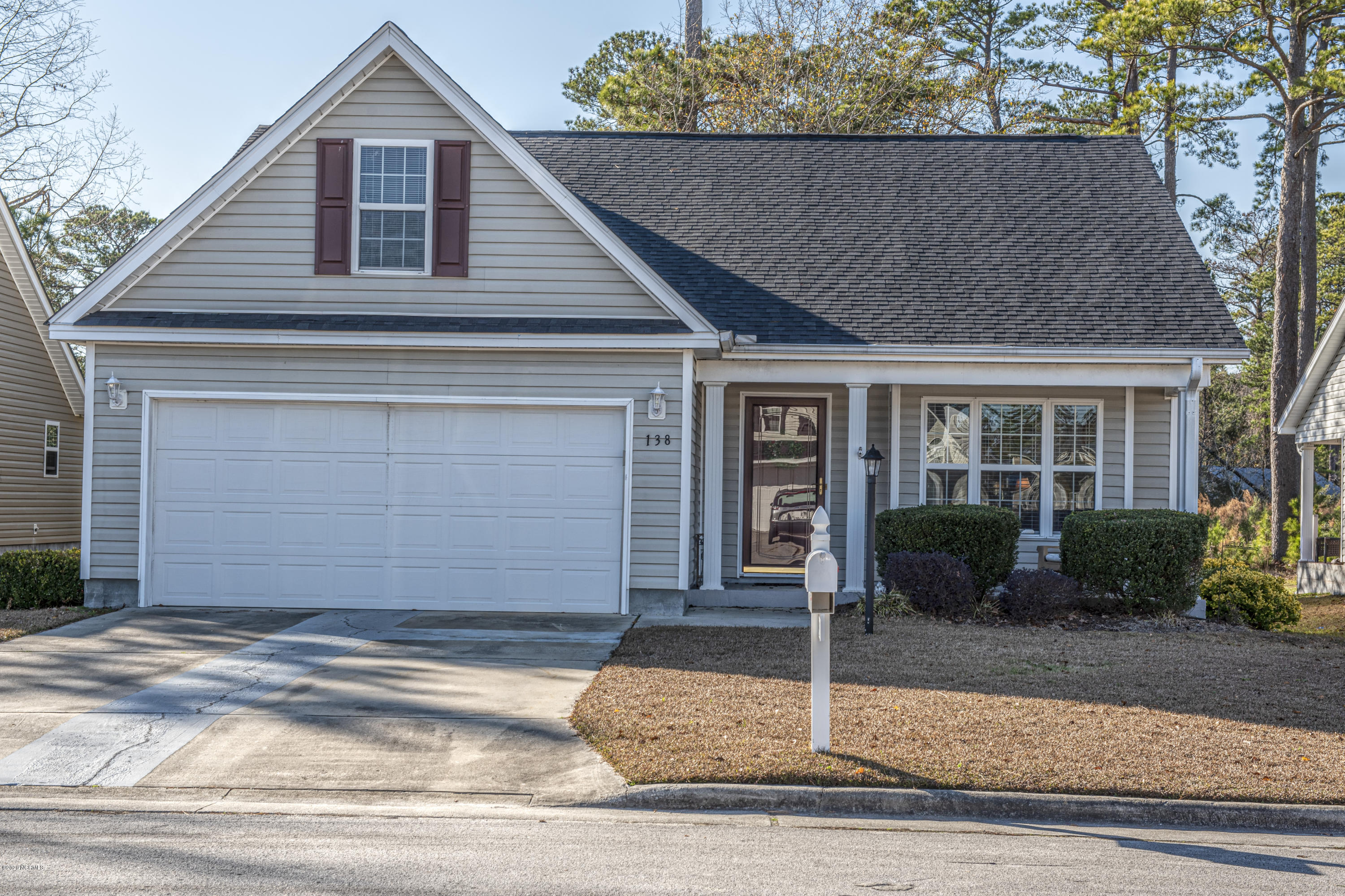138 Bermuda View New Bern, NC 28560 - Photo 20 of 33 Front