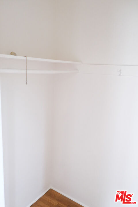 Undisclosed Address Los Angeles, CA 90066 - Photo 18 of 27 a view of a room