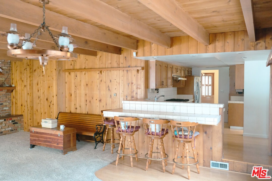 Undisclosed Address Los Angeles, CA 90066 - Photo 3 of 27