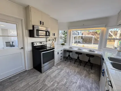$1,799,000 | 2850 Highland Drive, Carlsbad, CA 92008
