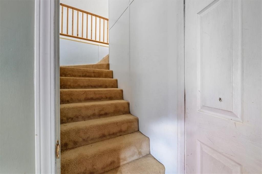 37 Heather Circle Cave Spring, GA 30124 - Photo 22 of 32 a view of entryway