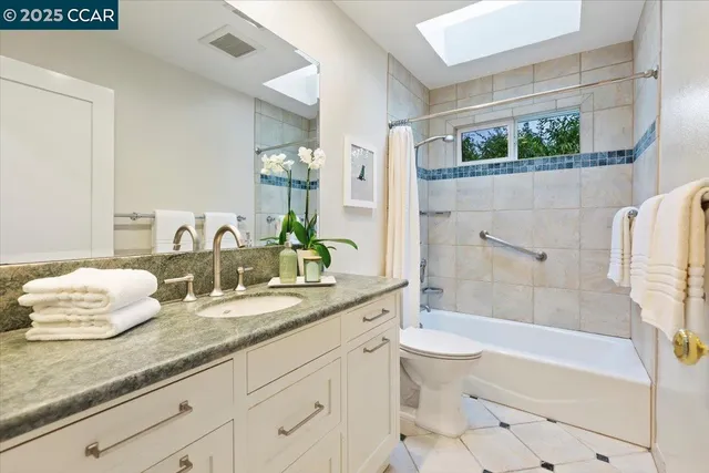 $1,895,000 | 24 Valencia Road, Orinda, CA 94563