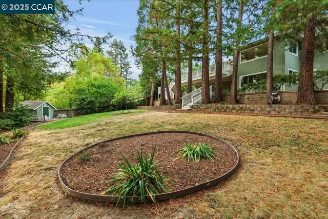 $1,895,000 | 24 Valencia Road, Orinda, CA 94563