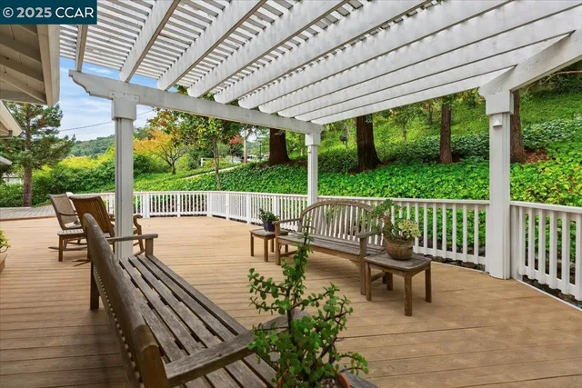 $1,895,000 | 24 Valencia Road, Orinda, CA 94563