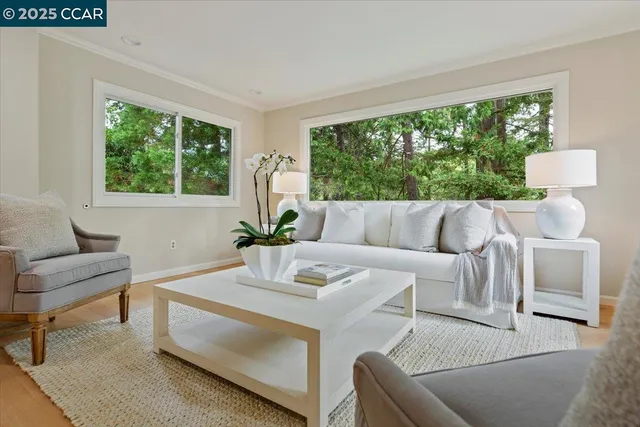 $1,895,000 | 24 Valencia Road, Orinda, CA 94563