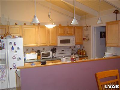 70 Gap View Circle Bushkill, PA 18324 - Photo 3 of 4 Gallery Image 3