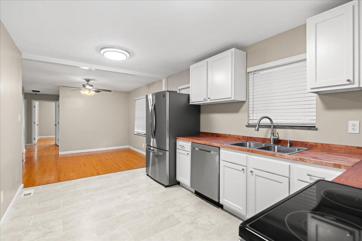 213 Carta Road Knoxville, TN 37914 - Photo 10 of 20 10-213-Carta-Rd-Knoxville-TN-10