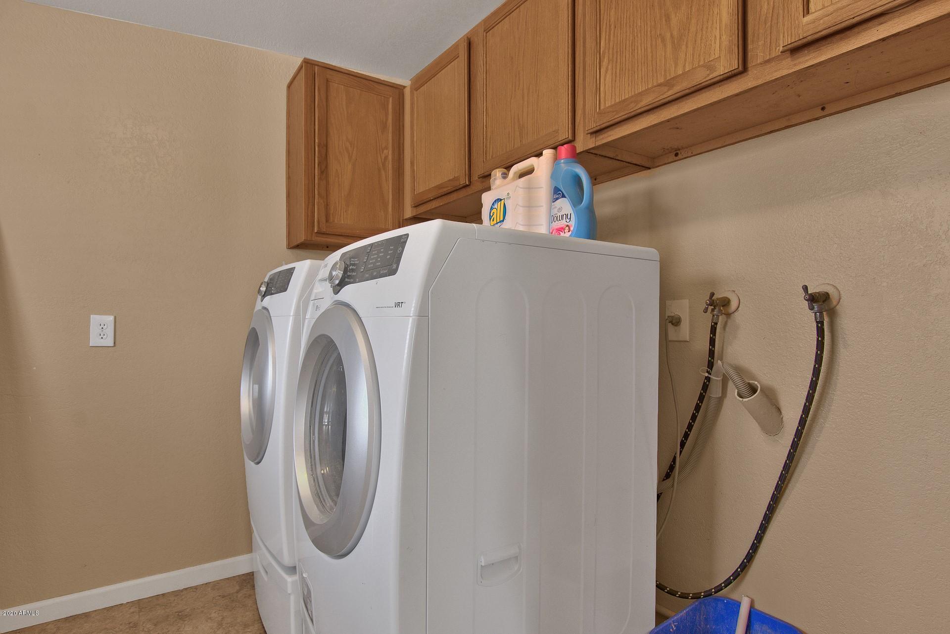 2121 East Decatur Street Mesa, AZ 85213 - Photo 14 of 17 Laundry Room