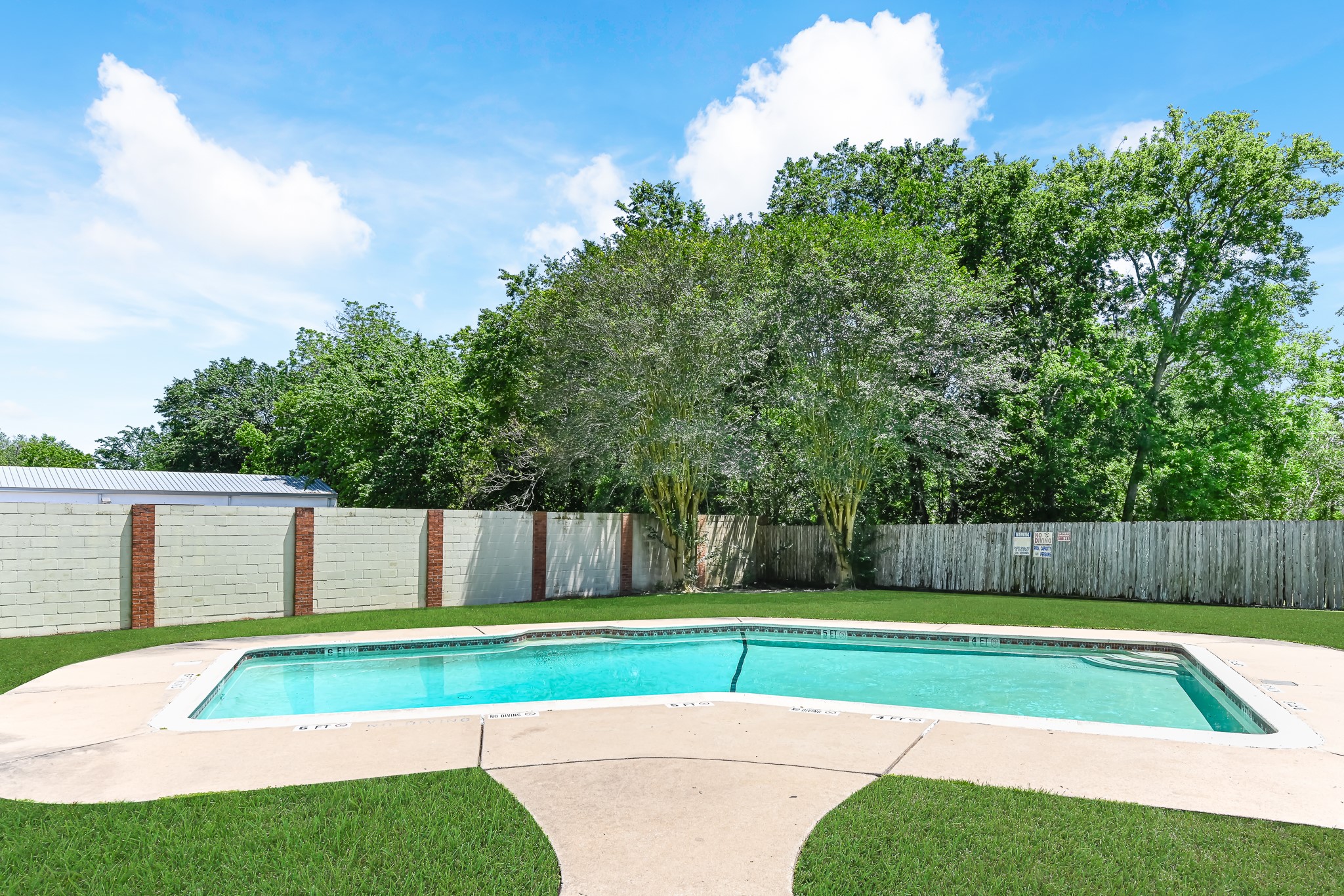 9410 Edgebrook Drive Houston, TX 77075 - Photo 9 of 11 a view of swimming pool with a backyard
