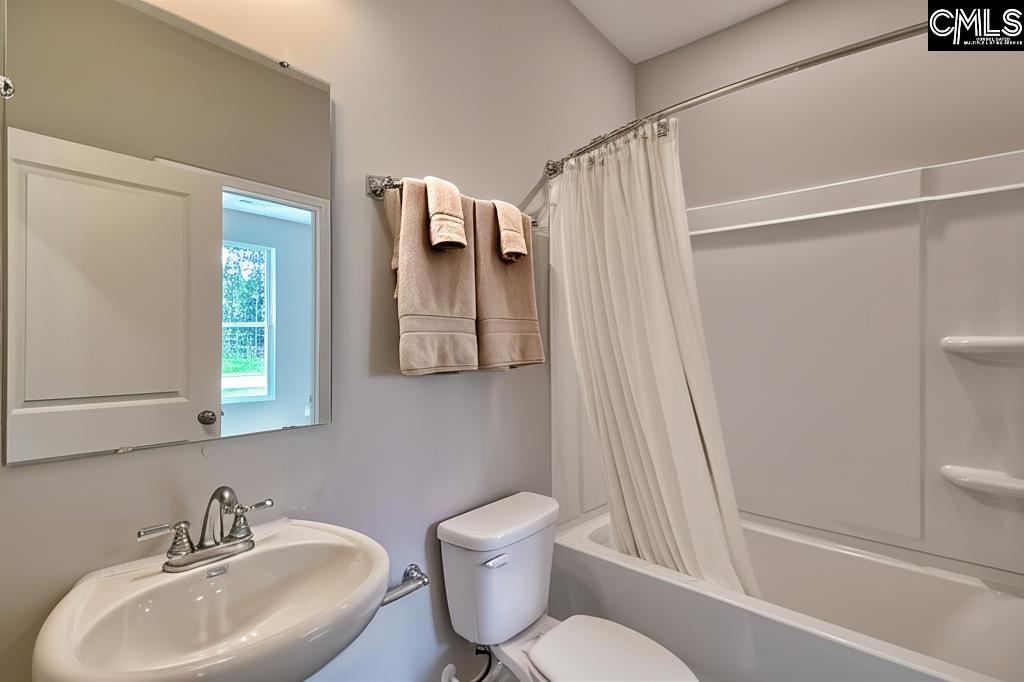 4530 Seymour Road Dalzell, SC 29040 - Photo 8 of 10