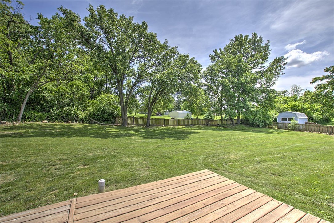 888 McKinney Lane Decatur, IL 62522 - Photo 29 of 30