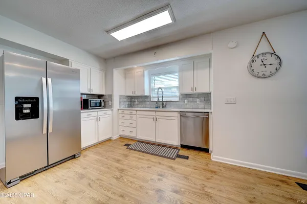 $2,800 | 2615 West 11th Street, Panama City, FL 32401