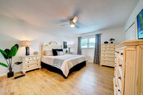 $2,800 | 2615 West 11th Street, Panama City, FL 32401