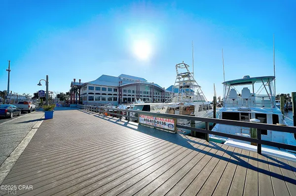 $2,800 | 2615 West 11th Street, Panama City, FL 32401