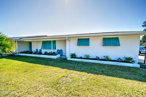 $2,800 | 2615 West 11th Street, Panama City, FL 32401