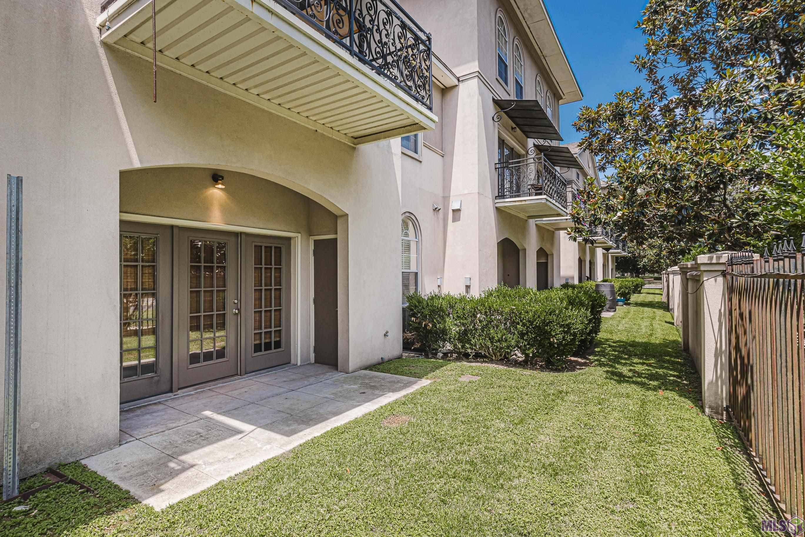 4230 Highland Road, Unit 103 Baton Rouge, LA 70808 - Photo 1 of 15 Parker Place Condo - Patio