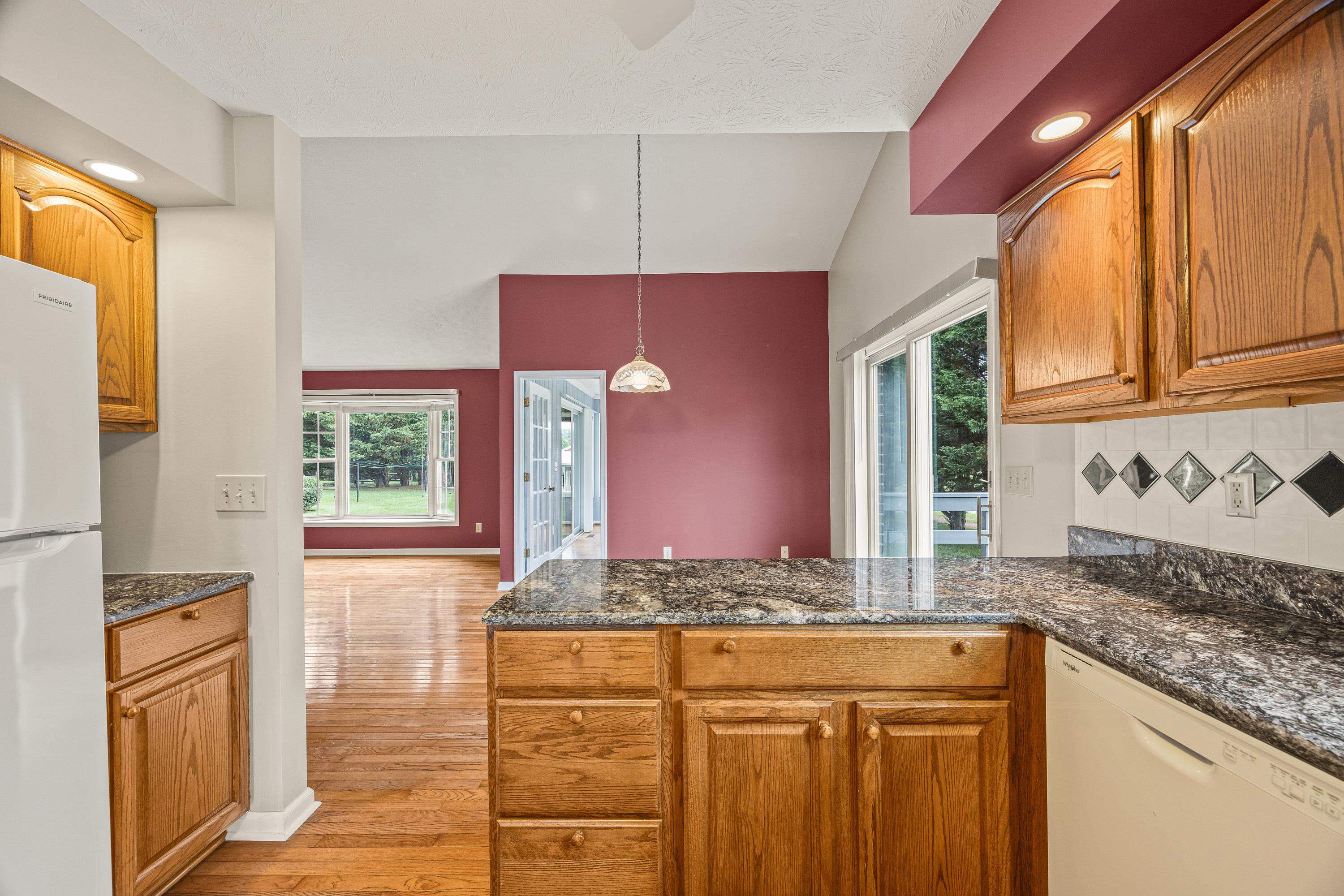648 Boyers Road Harrisonburg, VA 22801 - Photo 19 of 75 Kitchen