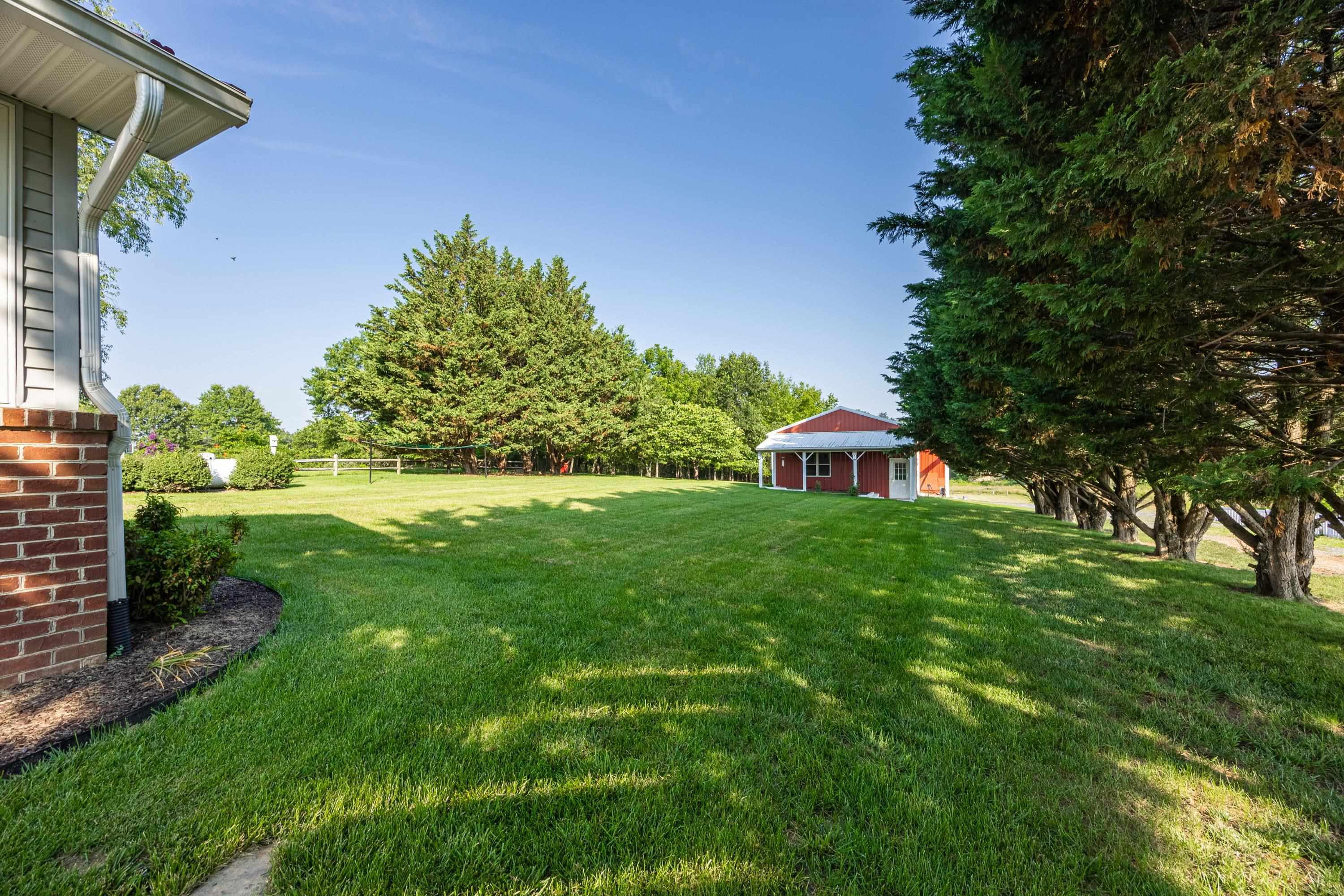 648 Boyers Road Harrisonburg, VA 22801 - Photo 51 of 75 Backyard
