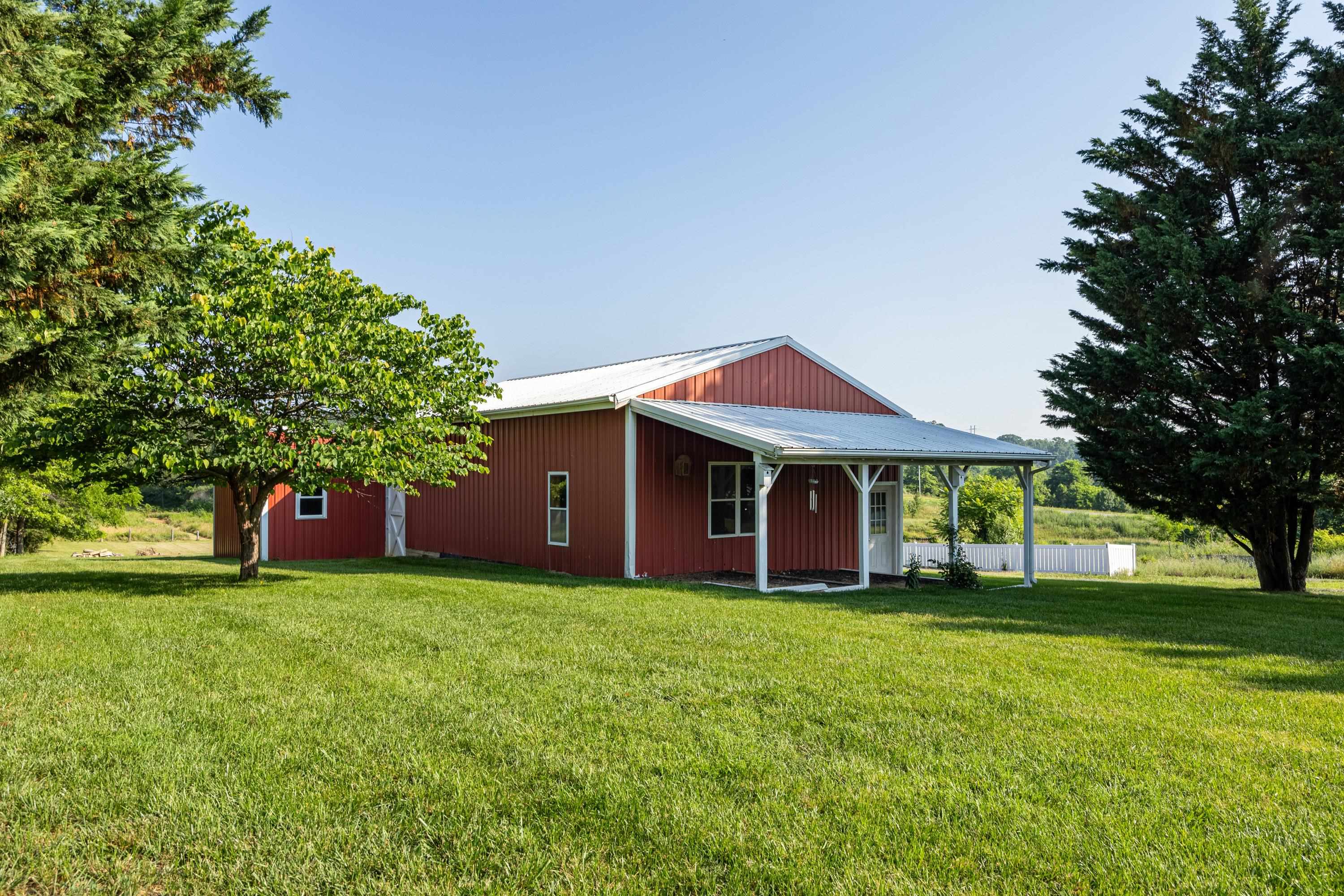 648 Boyers Road Harrisonburg, VA 22801 - Photo 56 of 75 Backyard