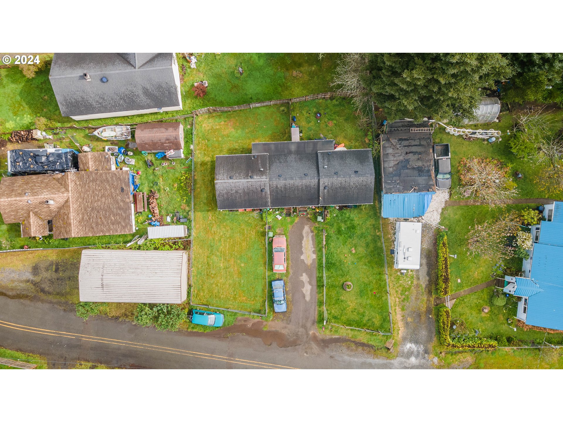 64379 Roy Road Coos Bay, OR 97420 - Photo 3 of 24 Gallery Image 3