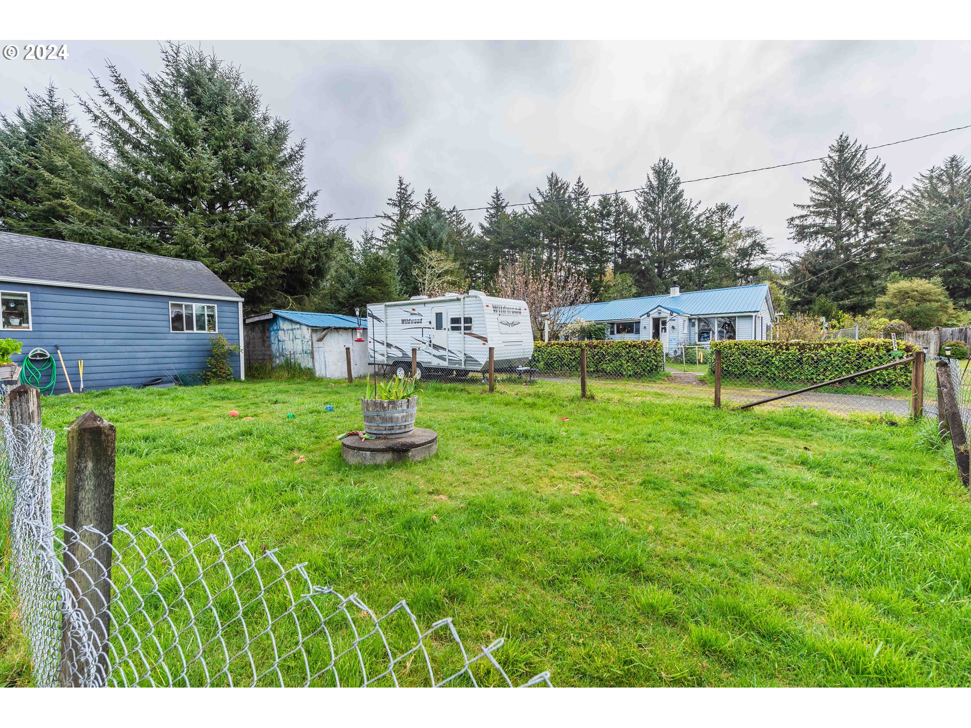 64379 Roy Road Coos Bay, OR 97420 - Photo 9 of 24 Gallery Image 9