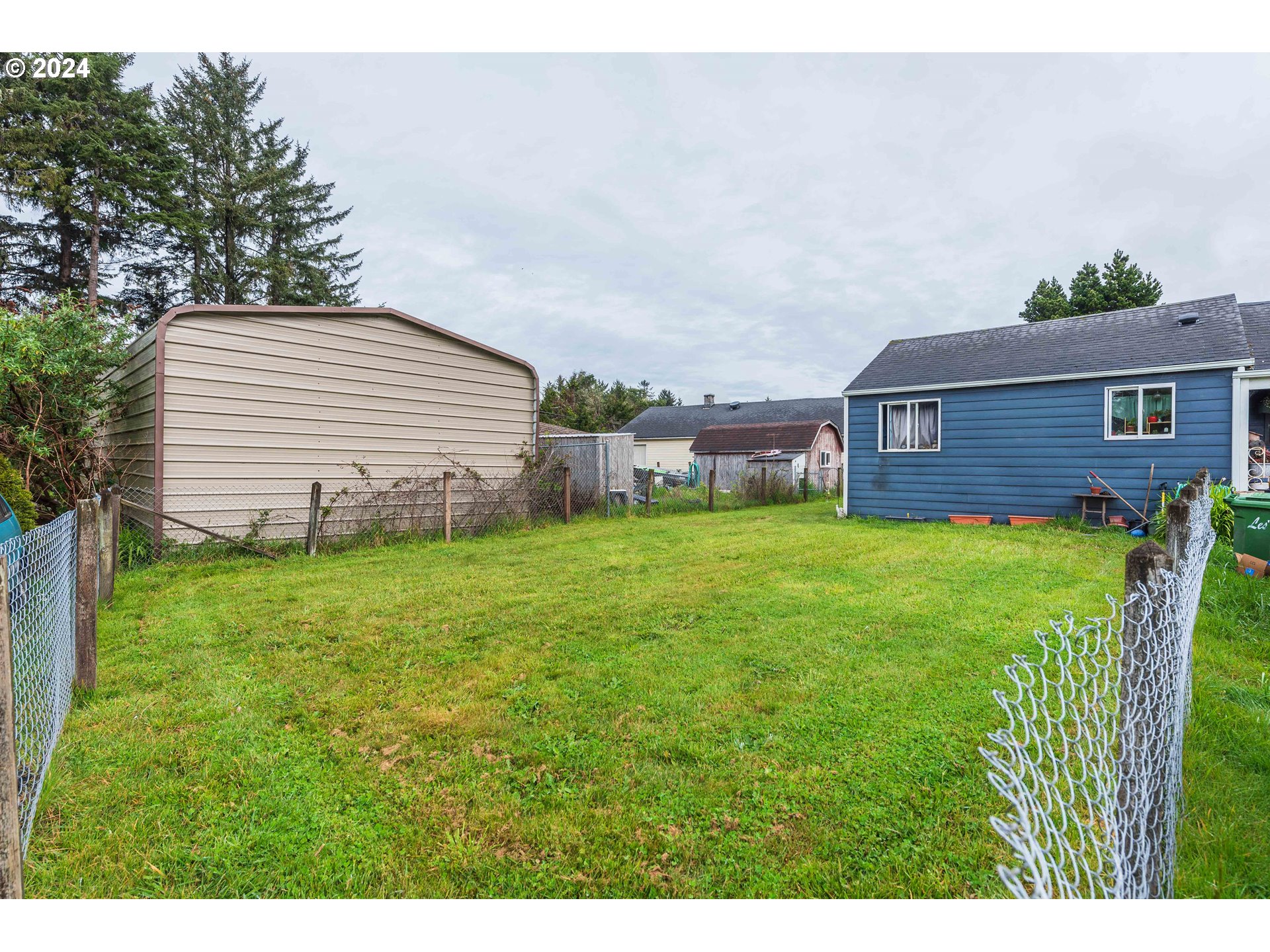 64379 Roy Road Coos Bay, OR 97420 - Photo 10 of 24 Gallery Image 10
