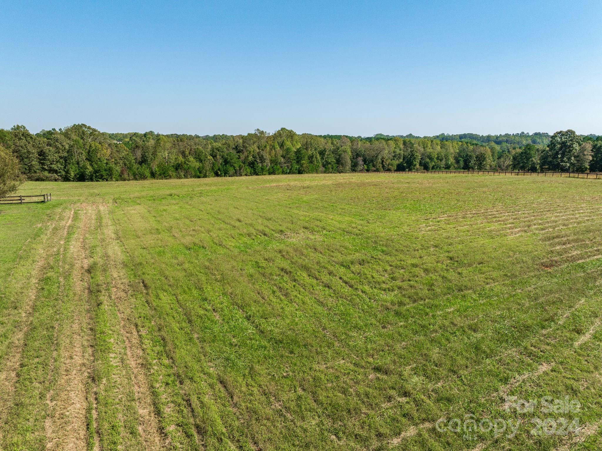 405 Mc Dowell Road Columbus, NC 28722 - Photo 6 of 20 Gallery Image 6