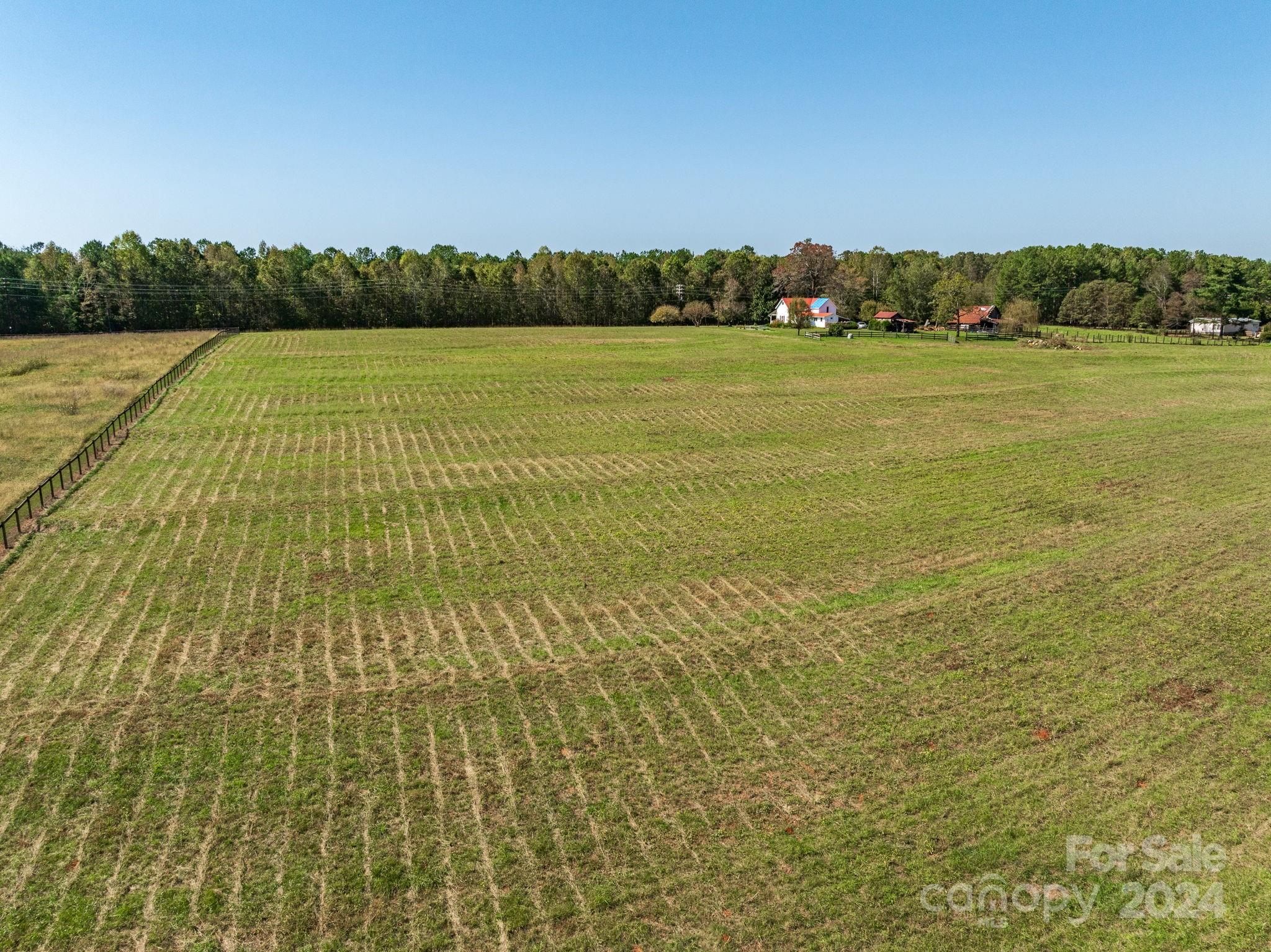 405 Mc Dowell Road Columbus, NC 28722 - Photo 9 of 20 Gallery Image 9