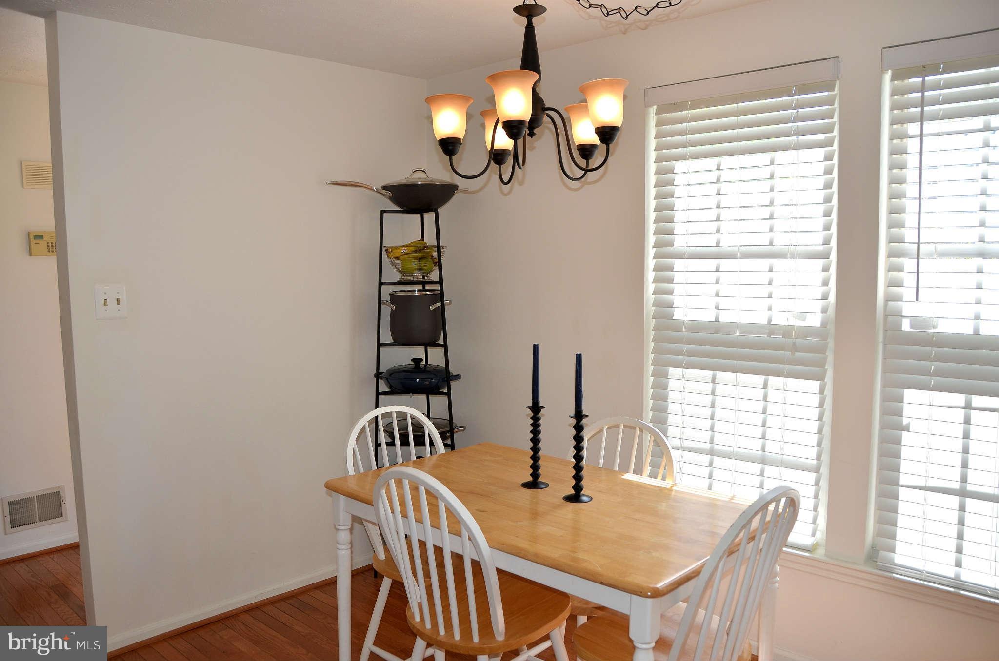 578 Quaker Ridge Court Arnold, MD 21012 - Photo 3 of 28 Kitchen