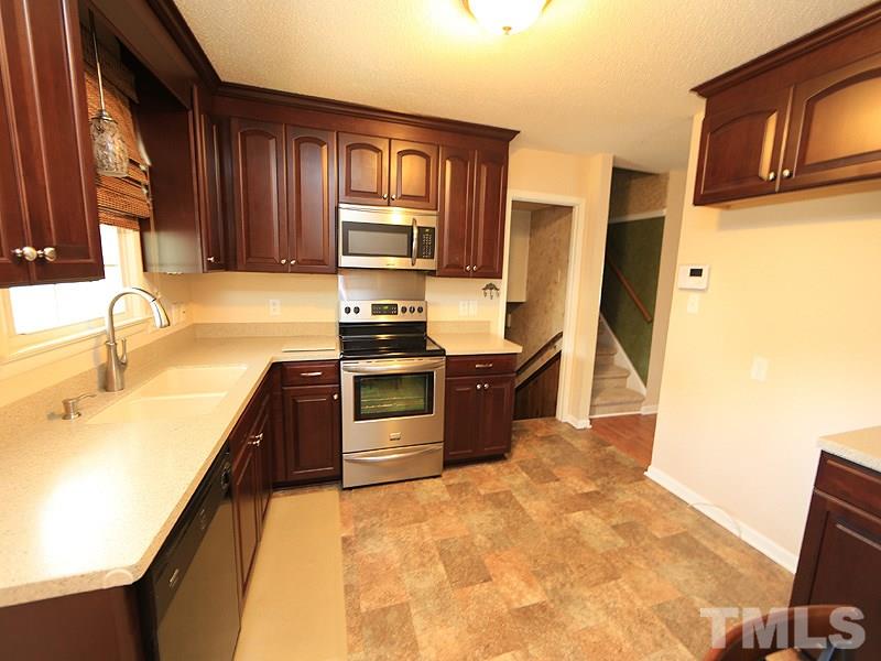 703 Buckingham Road Garner, NC 27529 - Photo 7 of 22 Gallery Image 7