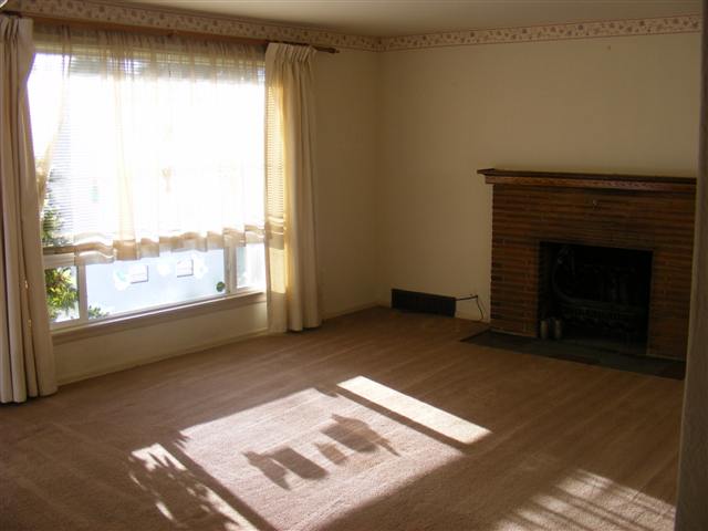 1506 Ella Road Spokane Valley, WA 99212 - Photo 3 of 7