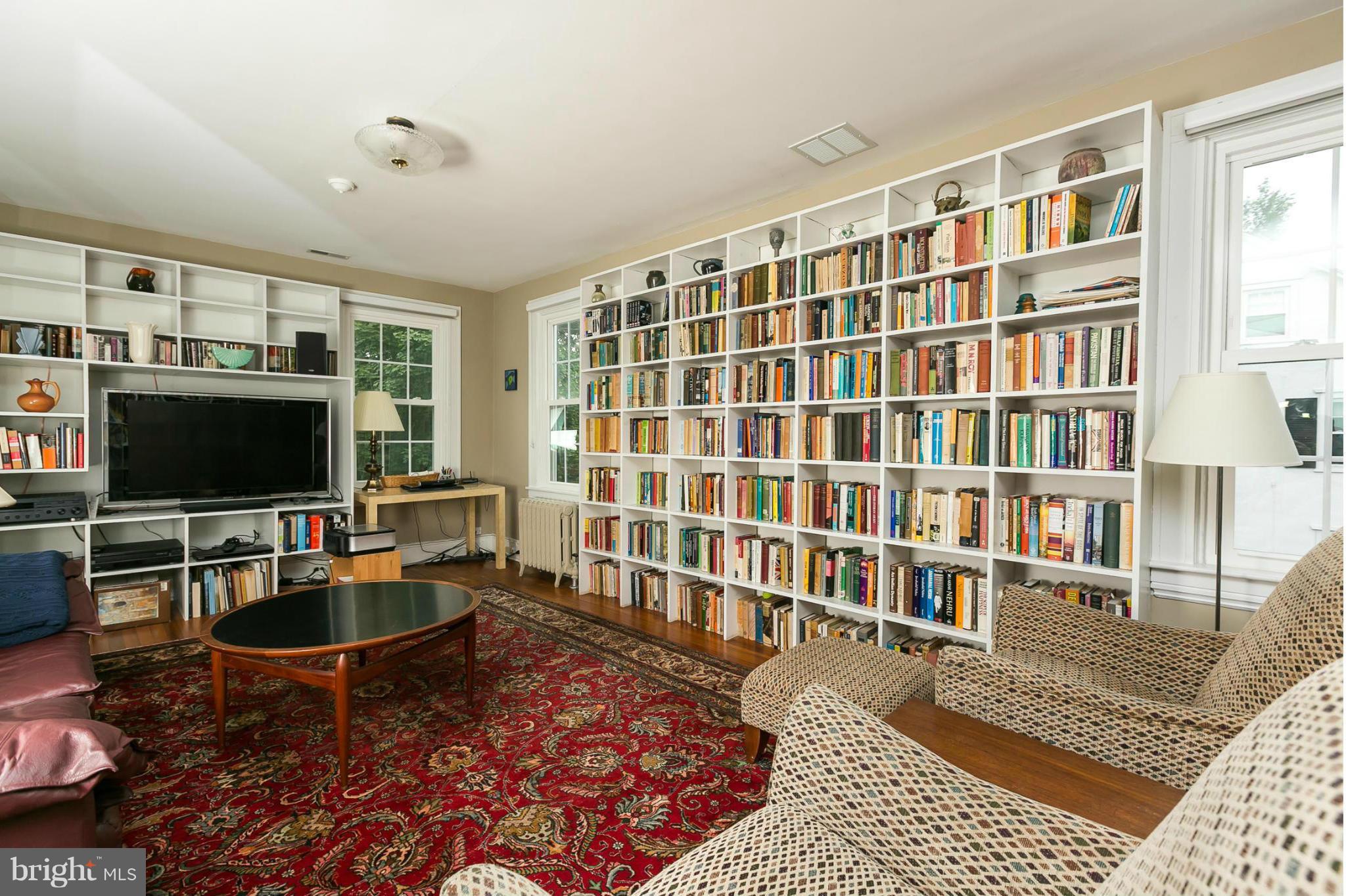 5715 Ridgedale Road Baltimore, MD 21209 - Photo 15 of 29 Master bedroom, used as a library/study