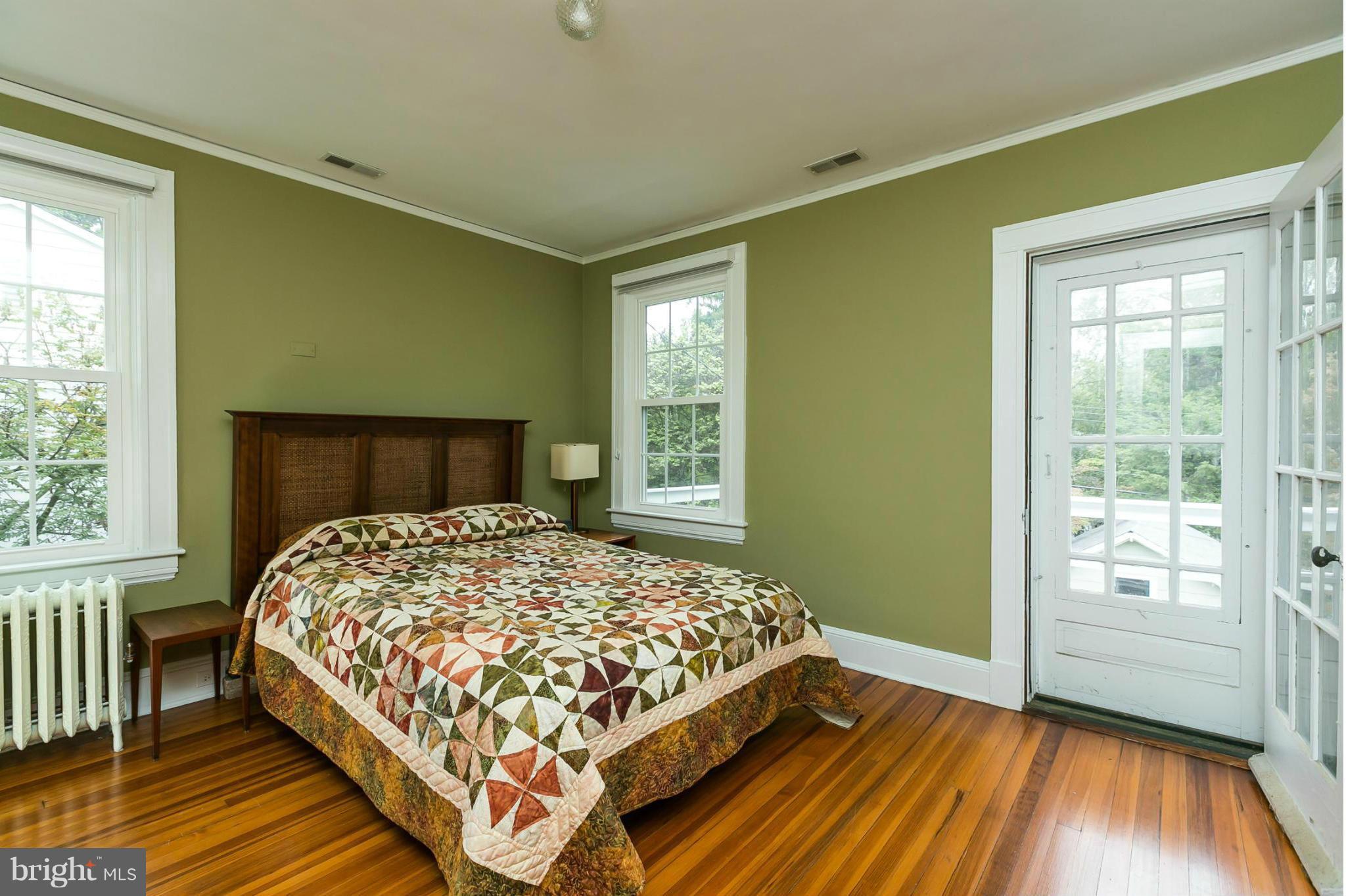 5715 Ridgedale Road Baltimore, MD 21209 - Photo 20 of 29 Bedroom 3 on second floor