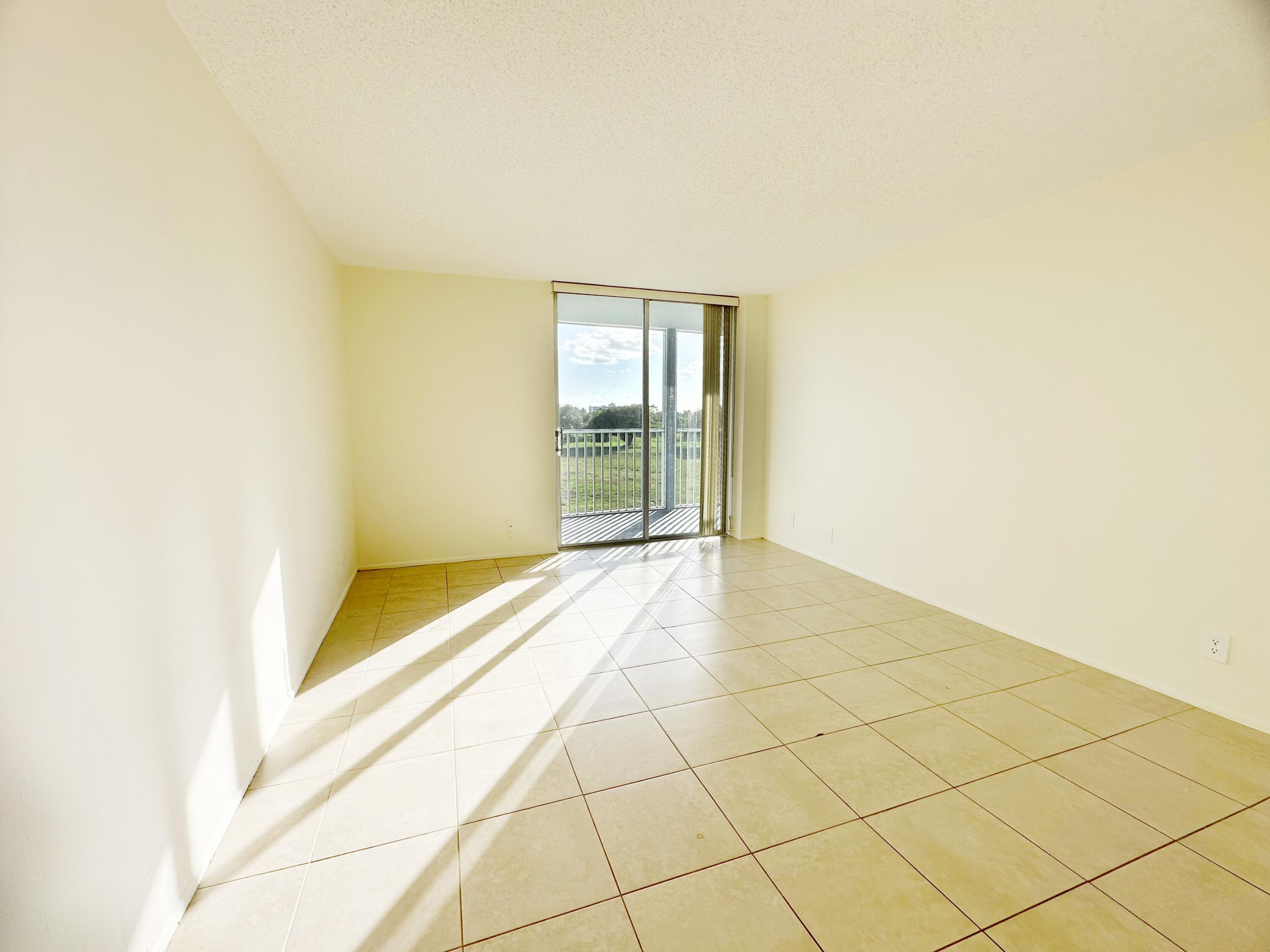 5301 Northwest 2nd Avenue, Unit 401 Boca Raton, FL 33487 - Photo 19 of 34 IMG_5411