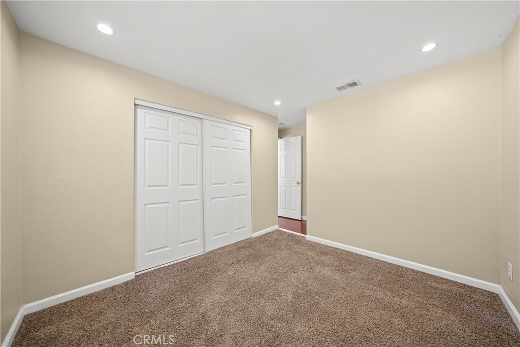 895 North Los Robles Avenue Pasadena, CA 91104 - Photo 49 of 58 guest bedroom 5