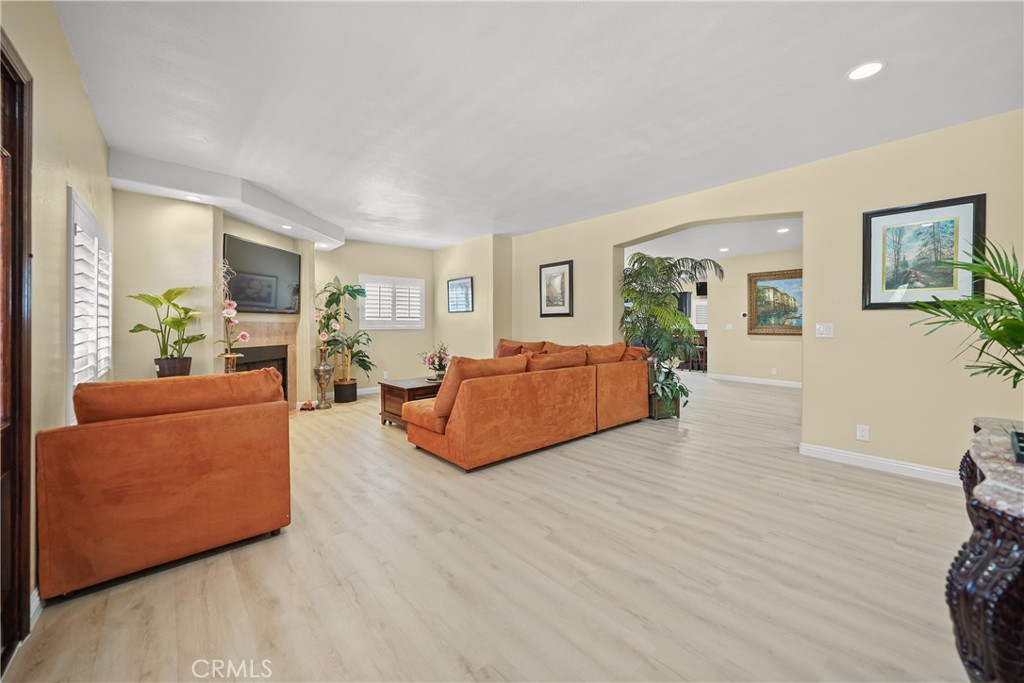 895 North Los Robles Avenue Pasadena, CA 91104 - Photo 6 of 58 a living room with furniture and a wooden floor