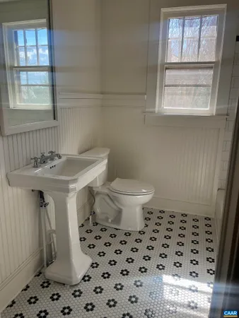$2,500 | 1227 Blue Ridge Avenue, Crozet, VA 22932