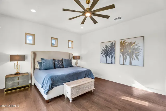 $1,469,000 | 625 West Echo Lane, Phoenix, AZ 85021