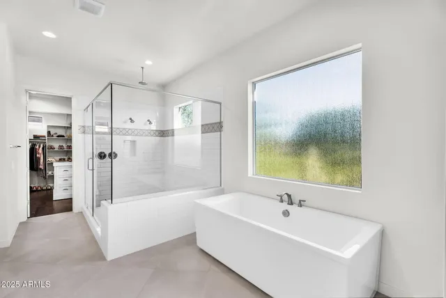 $1,469,000 | 625 West Echo Lane, Phoenix, AZ 85021